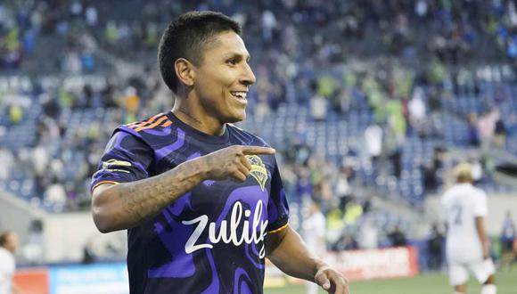 Raúl Ruidíaz llegó a los 13 goles y se ubica en la cima de la tabla de artilleros de la presente temporada de la MLS. (Foto: AP)
