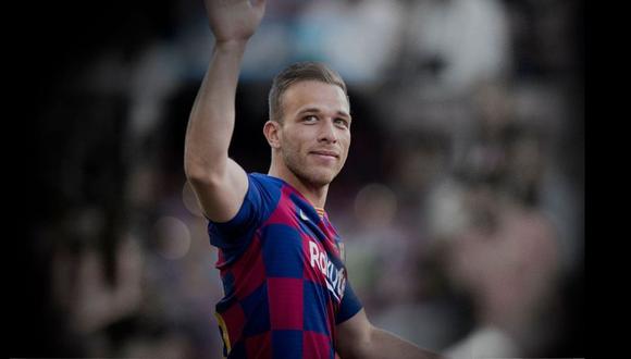 Arthur será el primero en dejar Barcelona después del catastrófico 8-2 en Champions, que el exjugador de Gremio no afrontó tras reaparecer con retraso en España. (Foto: AFP)