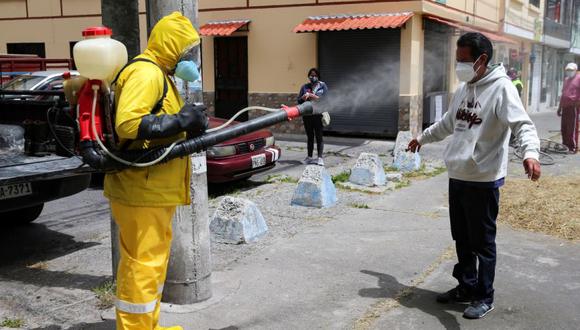 Ecuador, con 17,5 millones de habitantes, reporta 221.506 contagiados y 14.184 muertos, entre confirmados y probables, por la pandemia de coronavirus. (EFE)