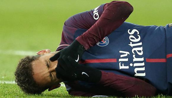 Neymar se vuelve a lesionar y sale llorando del campo
