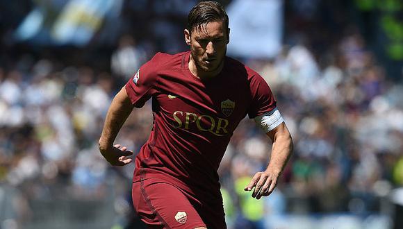 Francesco Totti aún no confirma su retiro del fútbol