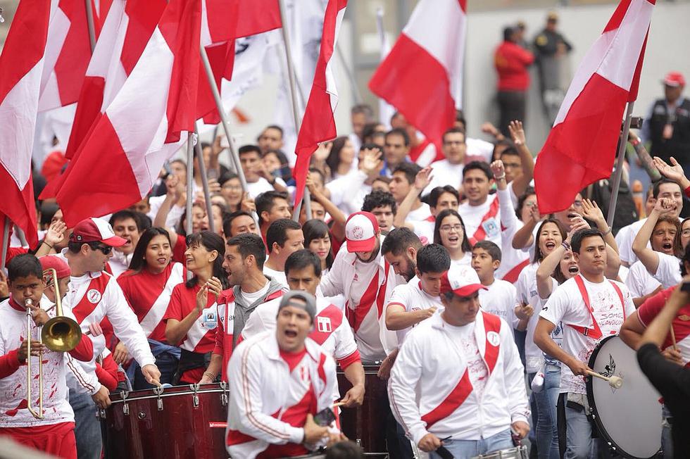 Selección Peruana: Así se vive la fiesta dentro del Nacional [FOTOS]