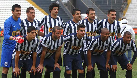 Copa Sudamericana: Alianza Lima parte hoy a Ecuador para duelo con Barcelona
