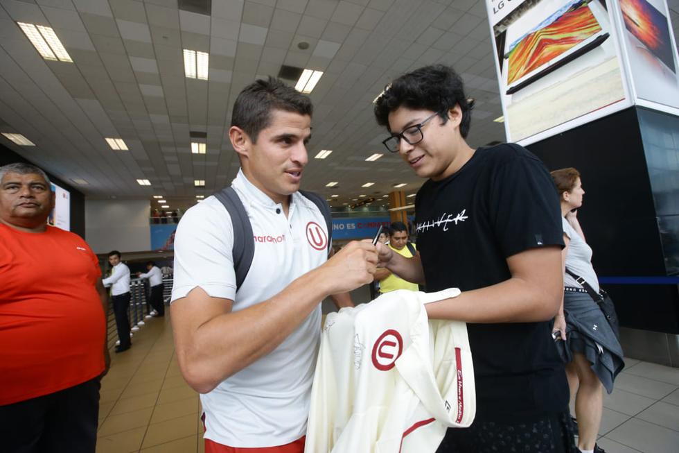 Universitario de Deportes llegó a Lima para preparar su partido de presentación en la 'Noche Crema'. Fotos: Jesús Saucedo / GEC