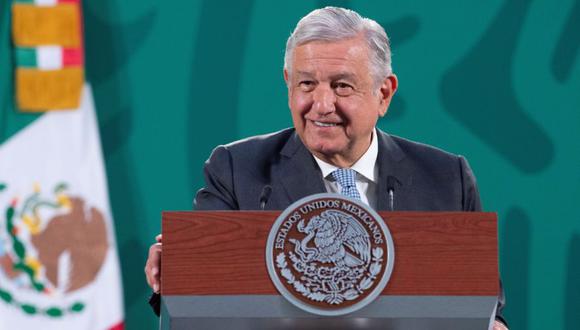 El presidente de México, Andrés Manuel López Obrador, felicitó a Jaime Baksht, Michelle Couttolenc y Carlos Cortés, ganadores del Oscar. (Foto: Presidencia de México).