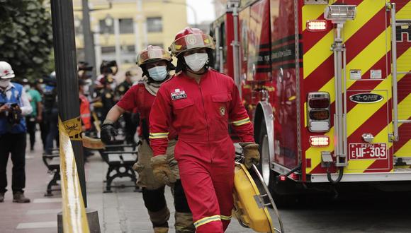 Presidente Francisco Sagasti destacó el trabajo voluntarios de los bomberos. (Foto: Referencial/Leandro Britto/GEC)