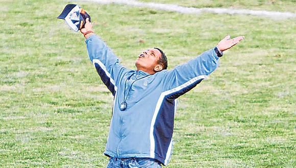 Técnico Morales agradece a dios por conquistar la Copa Perú