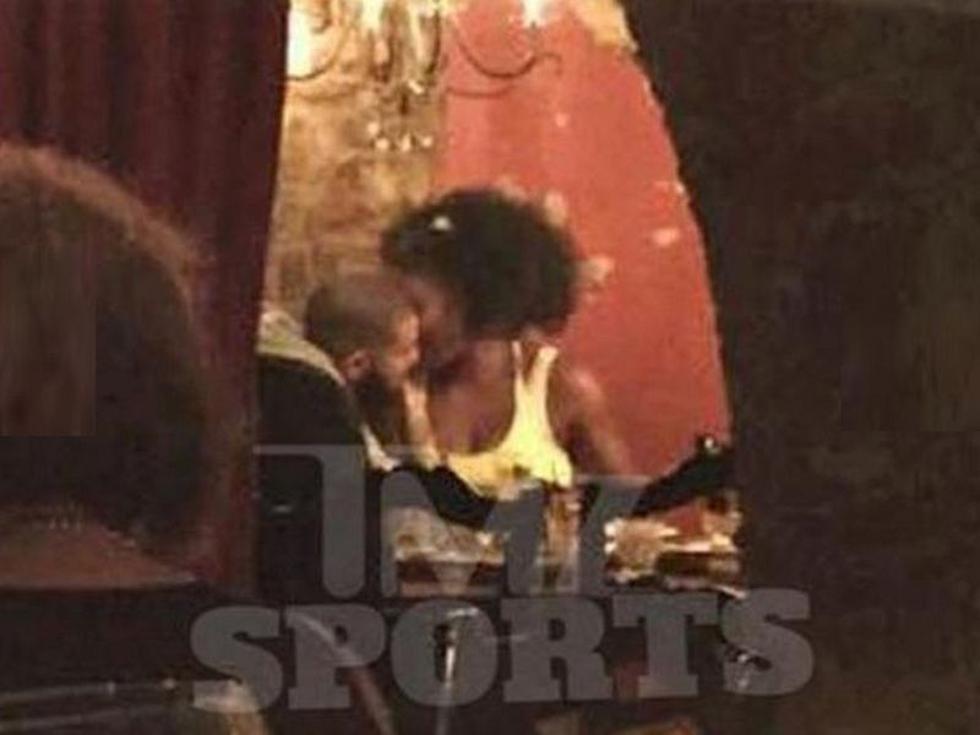 Serena Williams: La número uno fue ampayada besando a rapero [FOTOS]