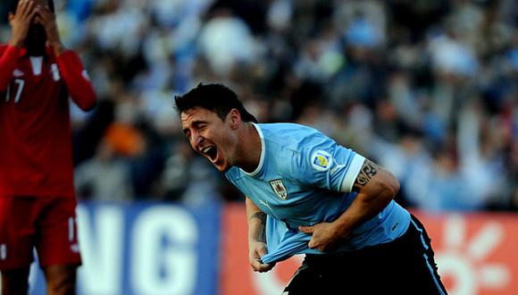 ¡No alcanzó con pelear! Uruguay ganó 4-2 a Perú