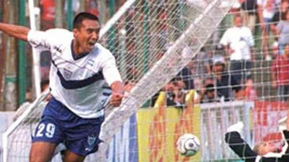 Paolo Guerrero: cinco peruanos que regresaron para enfrentar a clubes del torneo local