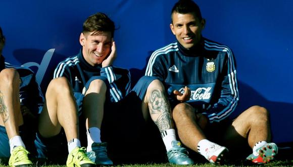 Sergio Agüero es la apuesta de Barcelona para retener a Messi (Foto: EFE)
