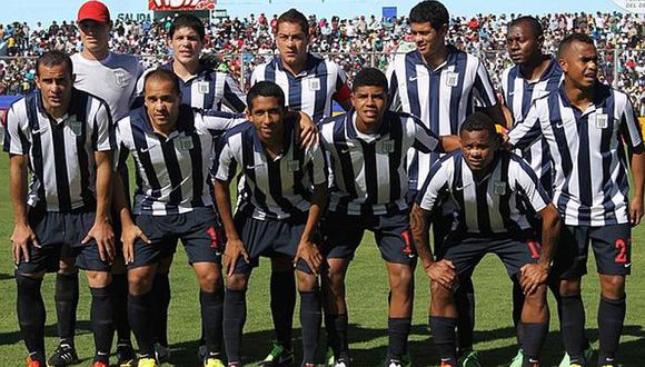 Ex Alianza Lima anota autogol en la derrota de su equipo [VIDEO]