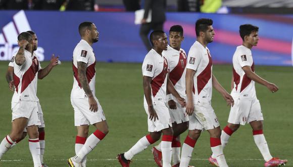 Perú perdió con Argentina y está en el penúltimo puesto de la Eliminatoria Qatar 2022. (Foto: AFP)