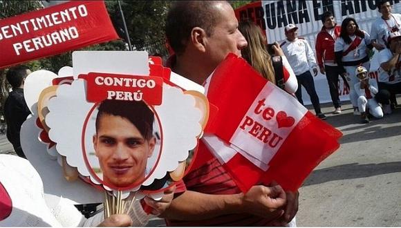 Peruanos en Argentina también marcharon a favor de Paolo Guerrero