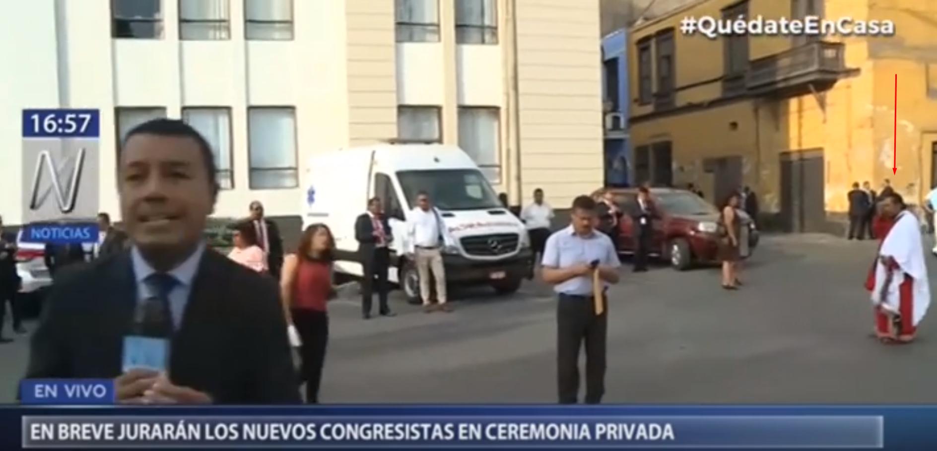 Hincha israelita no respeta la cuarentena por el Coronavirus y va al Congreso para ver EN VIVO la juramentación