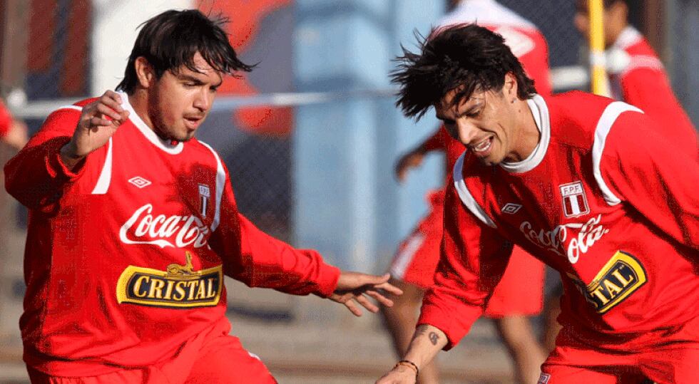 Nadie debe faltar: "'Extranjeros' frente a Bolivia"