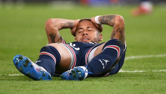 Neymar explotó en redes sociales por una decisión arbitral. (Foto: AFP)
