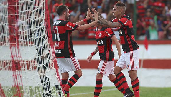 Paolo Guerrero y Miguel Trauco: Flamengo derrotó 2-0 al Gremio 