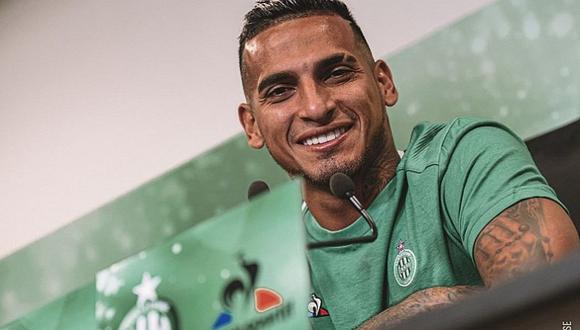 Universitario de Deportes | los saludos del equipo crema por el cumpleaños a Miguel Trauco | FOTO