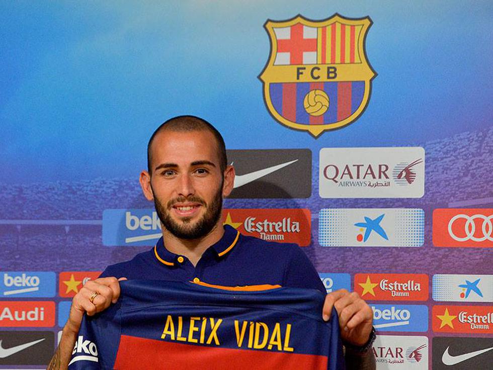 Barcelona: Presentación del primer refuerzo Aleix Vidal [VIDEO]