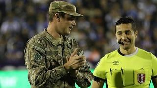 Alianza Lima vs Alianza Universidad | George Forsyth fue parte de homenaje al Ejército Peruano | VIDEO