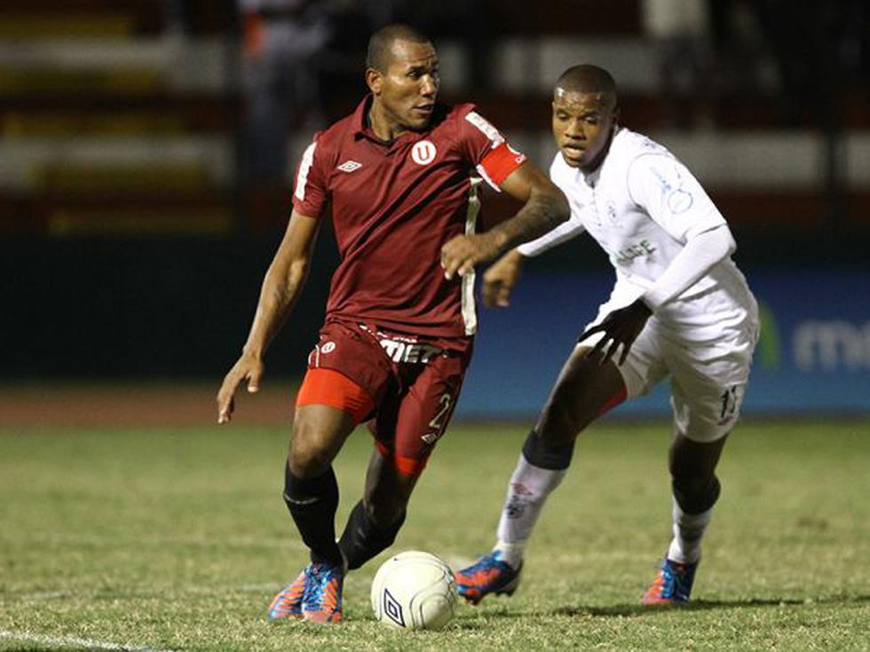 Universitario visita a la San Martín en el Estadio Nacional