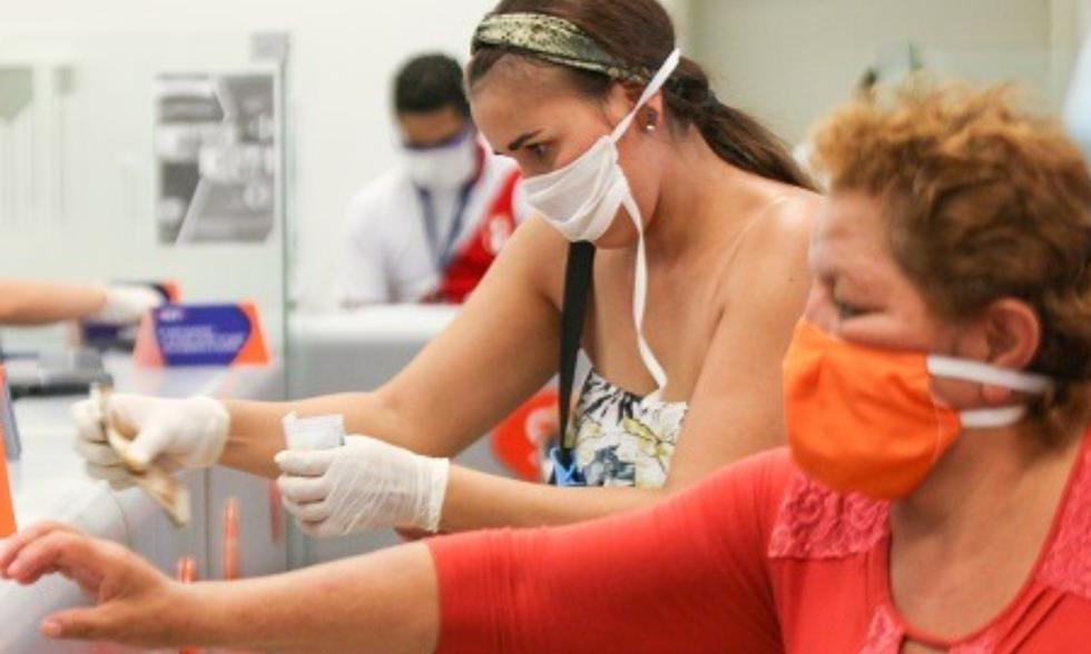 Mediante el D.U. N° 034-2020, el Gobierno dispuso que los afiliados al Sistema Privado de Pensiones (SPP) puedan realizar un retiro extraordinario de hasta S/2,000 de su fondo para afrontar la pandemia del COVID-19.