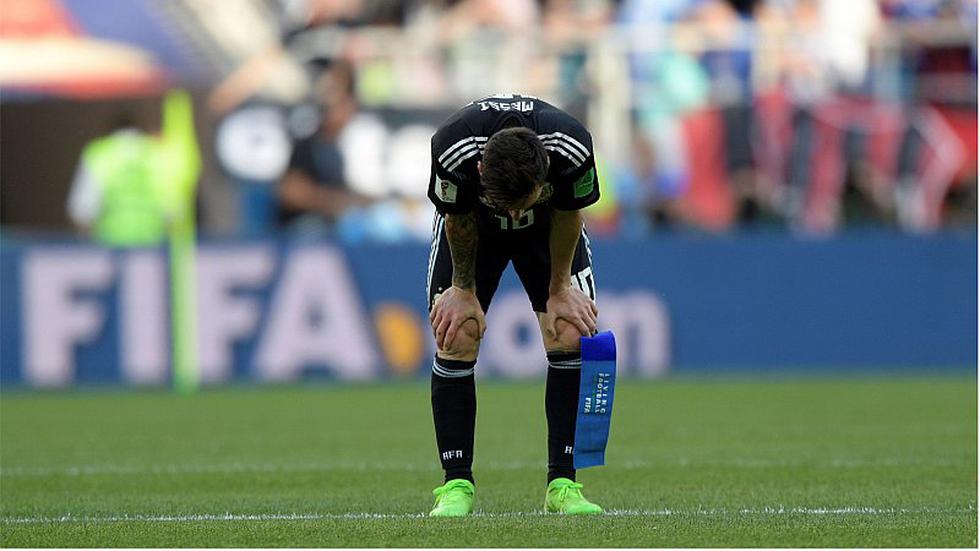 Lionel Messi y su reacción tras fallar el penal ante Islandia [FOTOS]