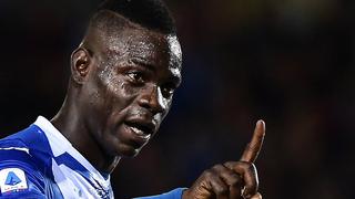 Líder de la barra de Hellas responde tras caso Balotelli: "¿Hay algún problema con decir la palabra negro?”