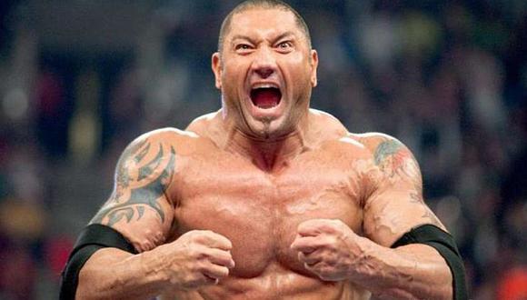 Batista vuelve a la WWE tras 4 años de ausencia