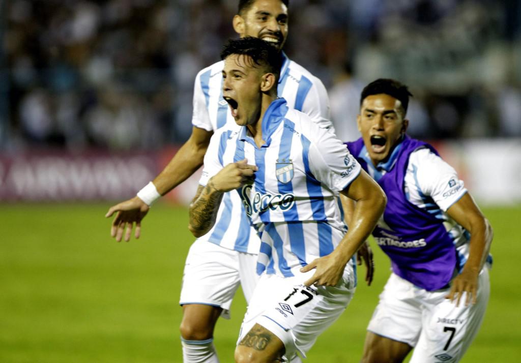 Con el Inter de Paolo Guerrero a la cabeza: Conoce a todos los equipos clasificados a la fase 3 de Copa Libertadores [FOTOS] (Photo by Walter Monteros / AFP)