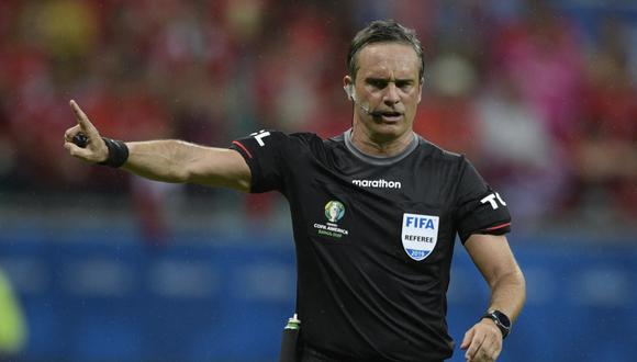 Loustau es árbitro FIFA desde la temporada 2011. (Foto: AFP)