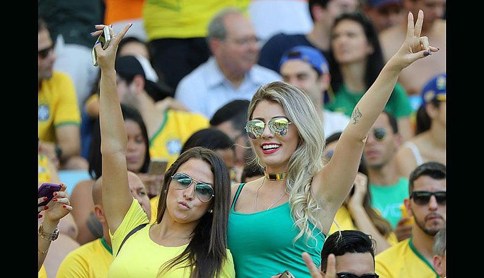 Brasil vs. Honduras: las garotas que se robaron el show [FOTOS]
