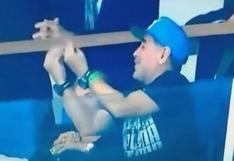 Diego Maradona pierde el control durante final de Copa Davis [VIDEO]