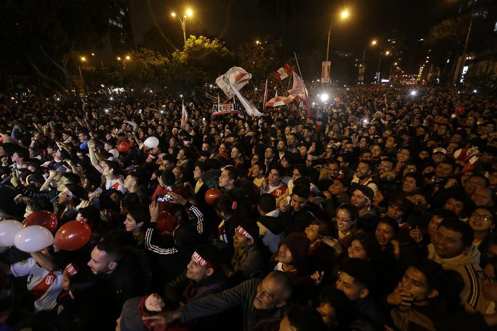 Así vibraron los hinchas en Lima con la victoria y clasificación peruana a la final de la Copa América | FOTOS