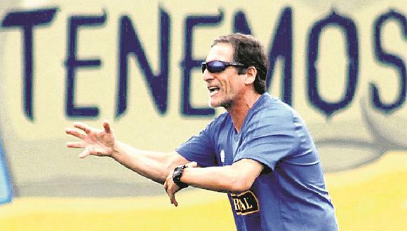 Sporting Cristal: Mario Salas entrena con un dron y lentes especiales
