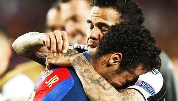 Barcelona: Dani Alves tuvo este gran gesto con Neymar [VIDEO]