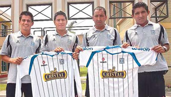 Alianza Atlético viajó anoche a Brasil para enfrentar mañana al Fluminense