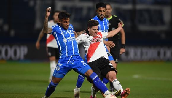 River Plate cayó 2-1 ante Godoy Cruz por fecha la 5 de la Liga Profesional de Argentina.
