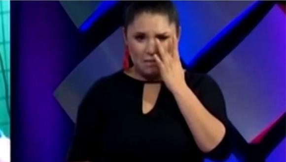 Lady Guillén se conmovió hasta las lágrimas al conversar con Ricky Santos y su esposa sobre salud de su bebé. (Foto: captura de video)