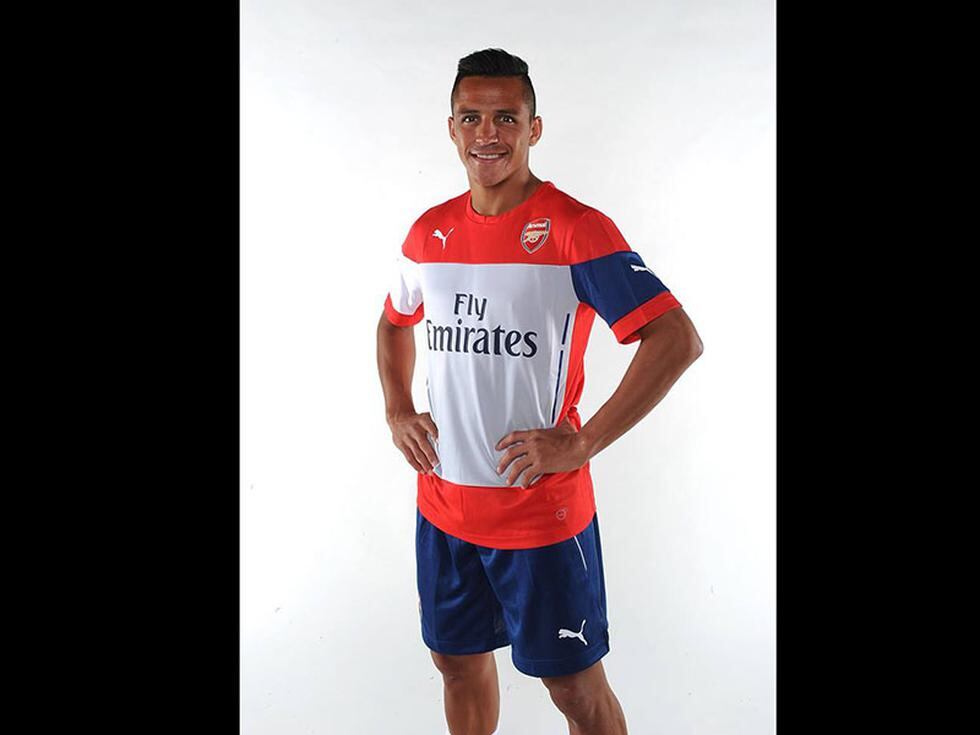 Alexis Sanchéz firmó y es nuevo jugador del Arsenal [FOTOS]