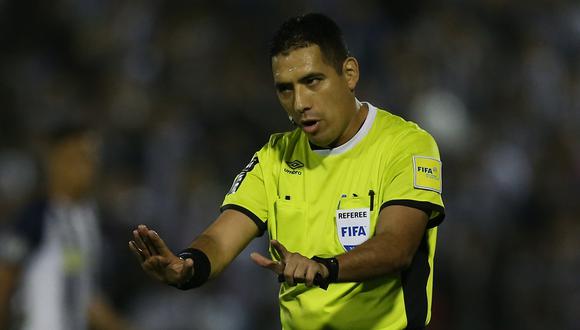 Diego Haro expulsó a cuatro jugadores y a un integrante del comando técnico en el Juan Aurich vs. Alianza Atlético. (Foto: GEC)