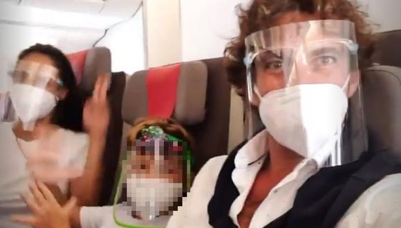 Antonio Pavón compartió un video junto a su hijo y su prometida en un avión. (Foto: Captura de video)