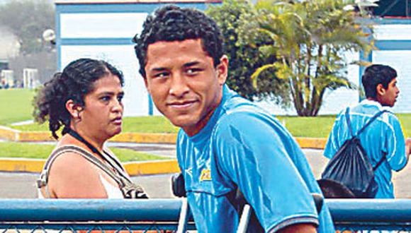 Yotum sufrió una distención de ligamentos y no jugará hasta abril 
