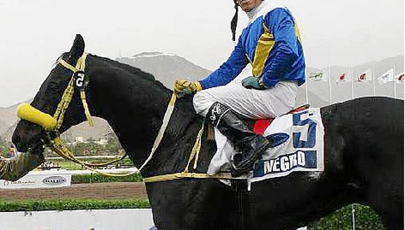 ALFREDO CLEMENTE NO PERDONÓ EN SU RETORNO A MONTERRICO