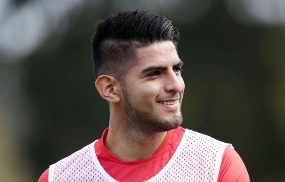 Carlos Zambrano firmó como nuevo jugador de Boca Juniors por las próximas tres temporadas. (Foto:Agencias)