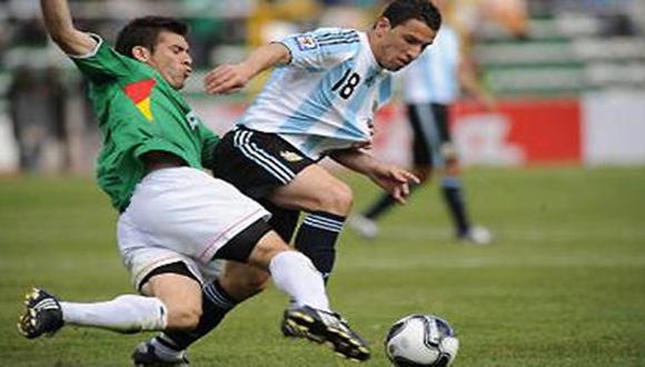 Bolivia acusa a Argentina de "barras racistas "en el fútbol