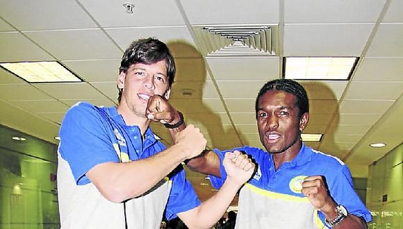 "Drogba" Carrillo confiesa que el beso que le dio a Lenci le trajo malas consecuencias