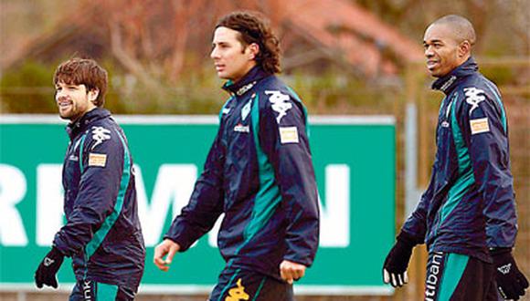 Presidente de Agentes de Jugadores de Alemania cree que FIFA obligará a Pizarro a colgar los chimpunes por caso IMAGE