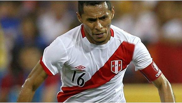Selección peruana: Carlos Lobatón se divierte así en eliminatorias
